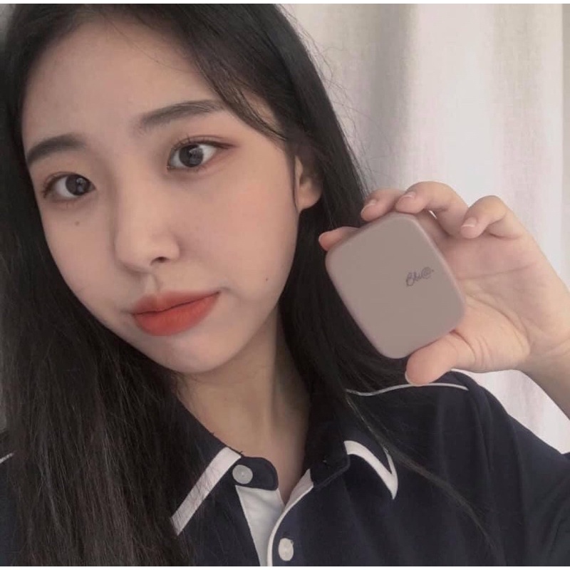 phấn phủ kiềm dầu