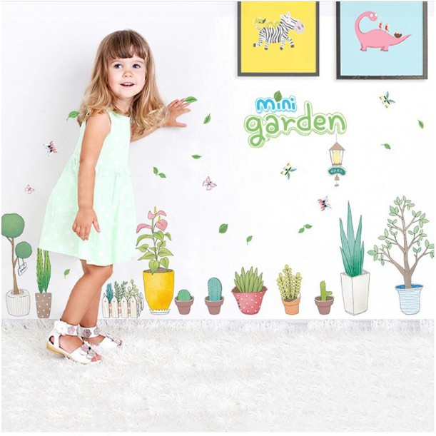 Decal trang trí tường - Nhiều Chậu Cây Mini Garden hoạt hình