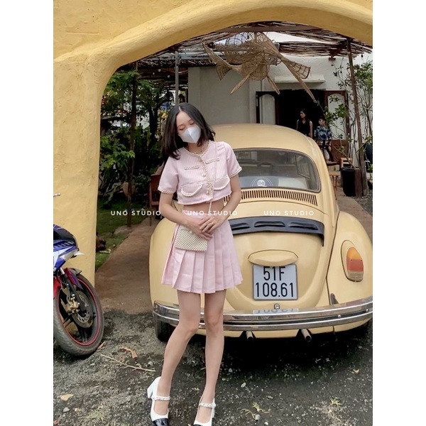 Set váy bố mềm hồng pastel áo croptop và chân váy xếp ly