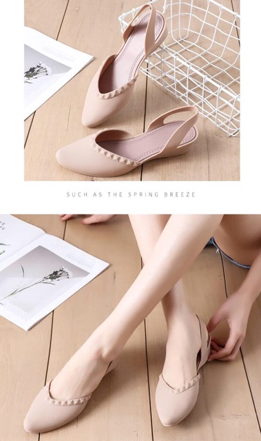 Giày kiểu nhựa nữ đi mưa rất đẹp | BigBuy360 - bigbuy360.vn