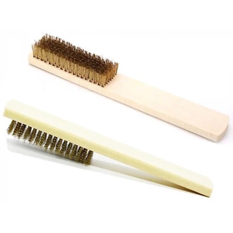 Bàn Chải Đánh Rỉ Sợi Đồng ( Thau ) Cán Gỗ