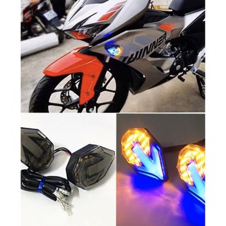 Đèn xi nhan xe kiểu mũi tên