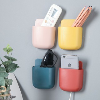 Kệ dán tường để điều khiển đa năng