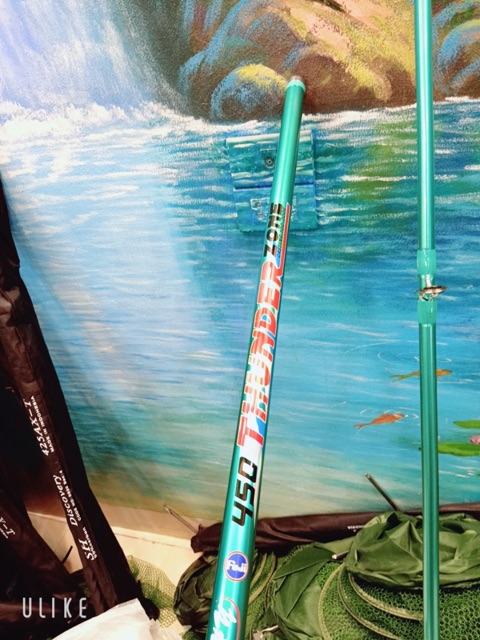 Cần 3 khúc Surf Casting Thunder Zone 4m5