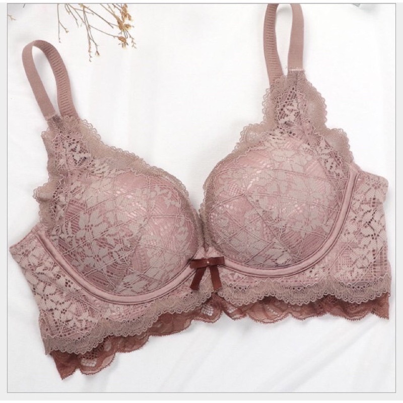 Áo Ngực Không Gọng Pha Ren Cao Cấp Giúp Nâng Ngực Và Che Khuyết Điểm, Chống Chảy Xệ