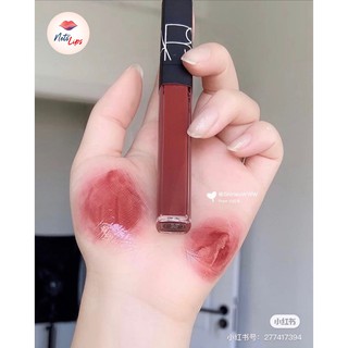 Son Nars lip gloss màu Aragon