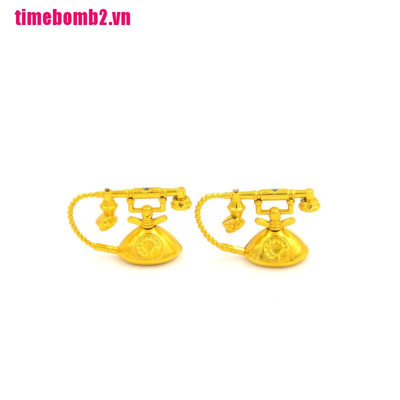 Bộ 2 điện thoại mini phong cách cổ điển cỡ 5cm trang trí nhà búp bê