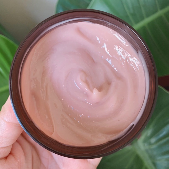 Kem Body Thảo dược trị rạn da, nứt da, tái tạo da GISSY HERBAL