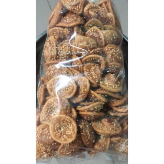 Bánh Tai Heo Mè[500 Gram/Bịch] - Giòn Giòn, Thơm Thơm - Đồ Ăn Vặt - Đảm Bảo An Toàn Sức Khỏe