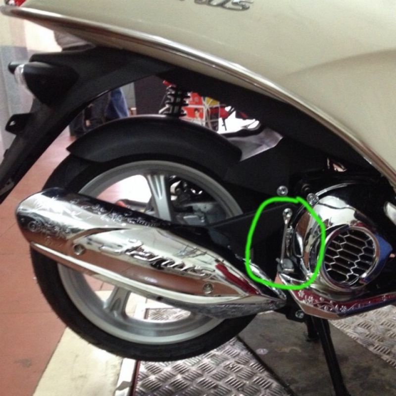 Que khoá dầu bảo vệ cây thăm dầu nhớt lead,vision,sh,Janus,grande,latte,freego,air blade