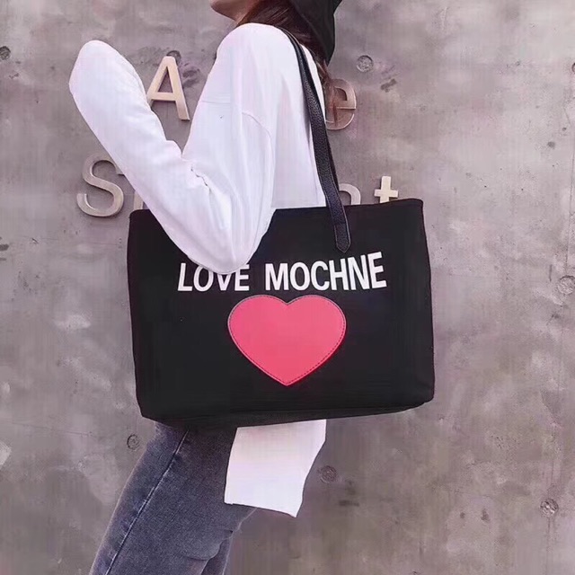 Túi tote Love Moschino