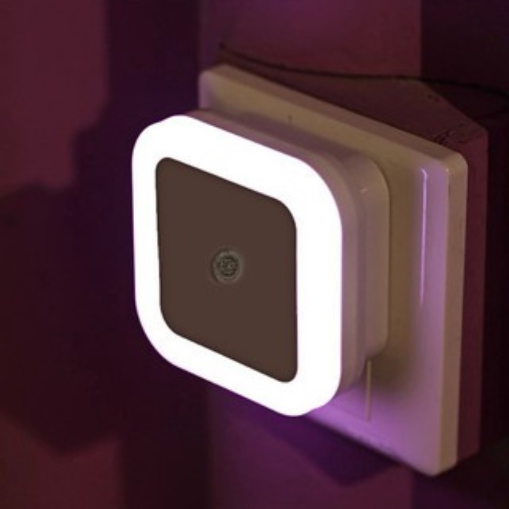 Đèn ngủ LED hình vuông tự động cảm biến ánh sáng trang trí cầu thang/ nhà tắm / phòng ngủ