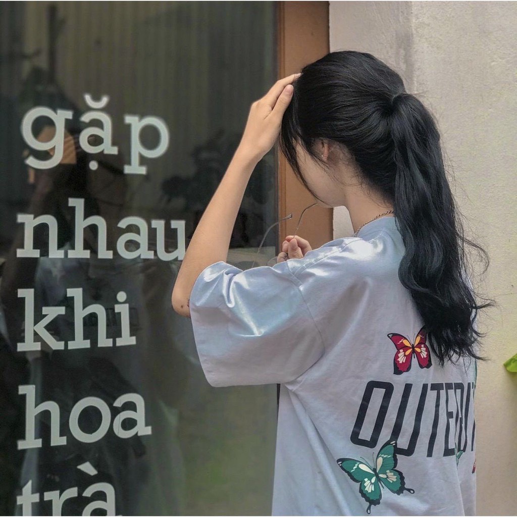 Áo thun phong rộng tay lỡ
