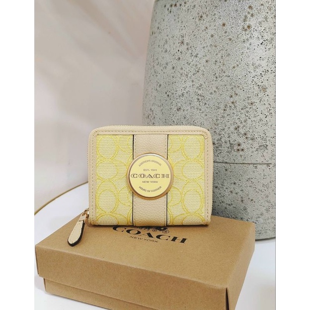 VÍ COACH - Lonnie Small Zip Around Wallet siêu cưng