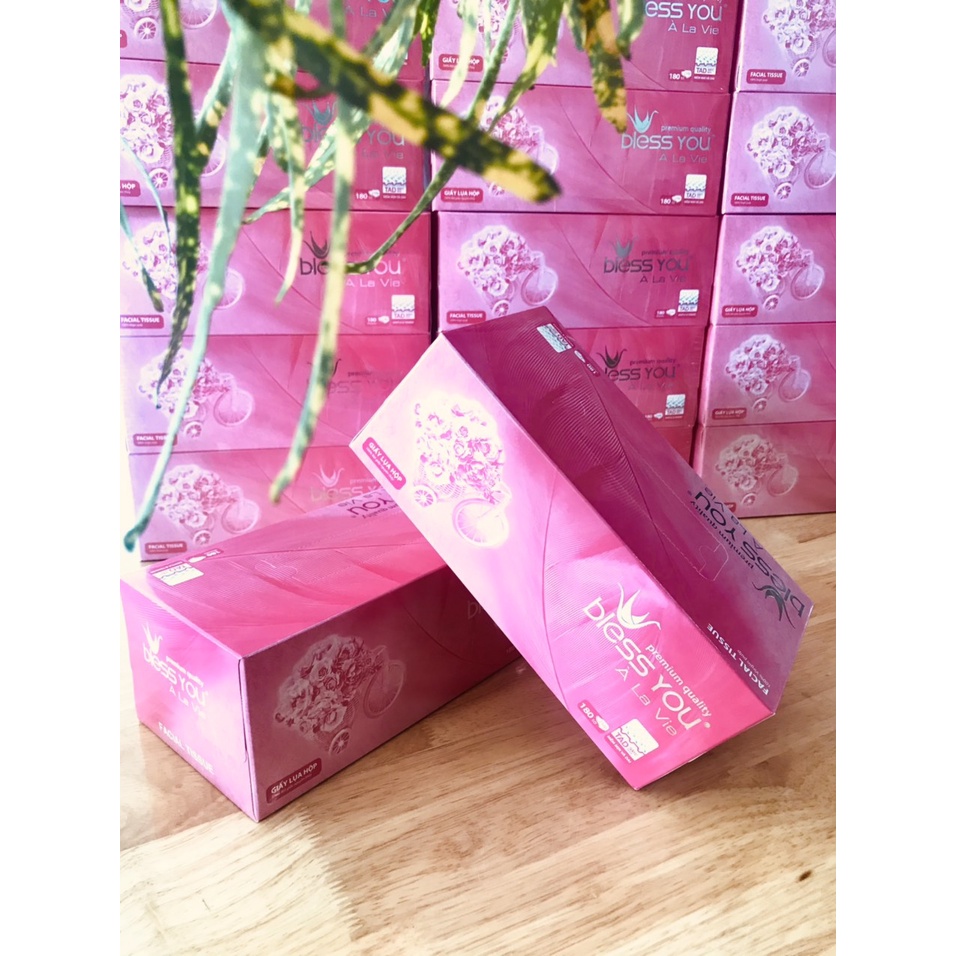 Khăn giấy hộp Bless You 180 tờ hàng dai, không bụi, an toàn khi dùng, sang trọng khi đặt trong văn phòng, phòng khách