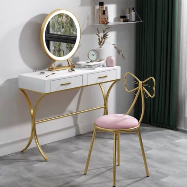 gương để bàn có đèn led