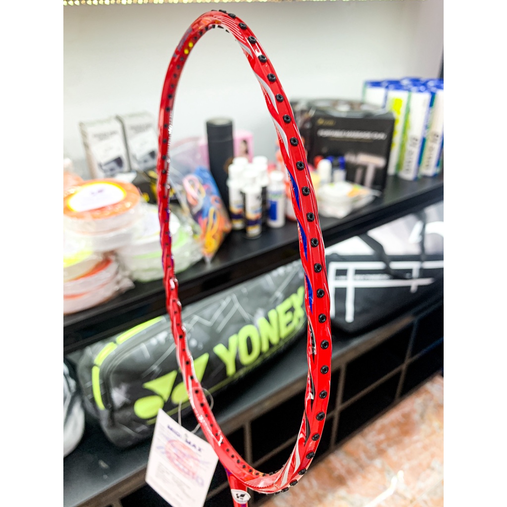 Vợt Cầu Lông Mizuno Altrax 800  Chính Hãng chất liệu Carbon siêu bền nhẹ