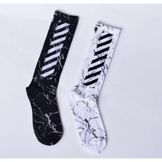 Tất cao cổ rằn ri Off-white