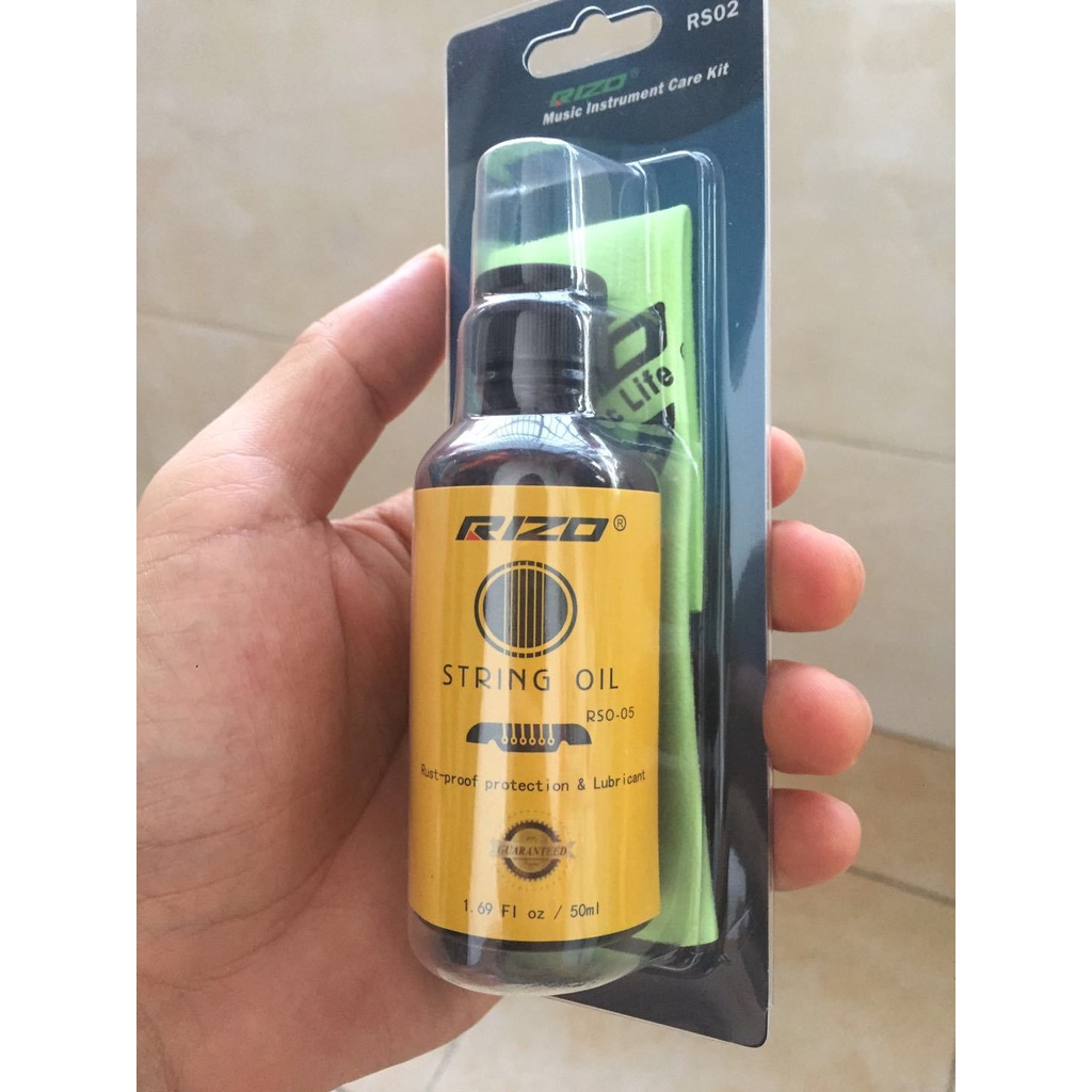 Dầu Lau Dây Đàn Guitar I Vệ Sinh Dây Đàn Bóng Mượt + Tặng Kèm Khăn Lau Đàn