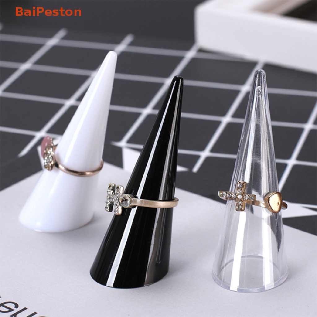 Giá Đỡ Trưng Bày Nhẫn Hình Tam Giác Độc Đáo