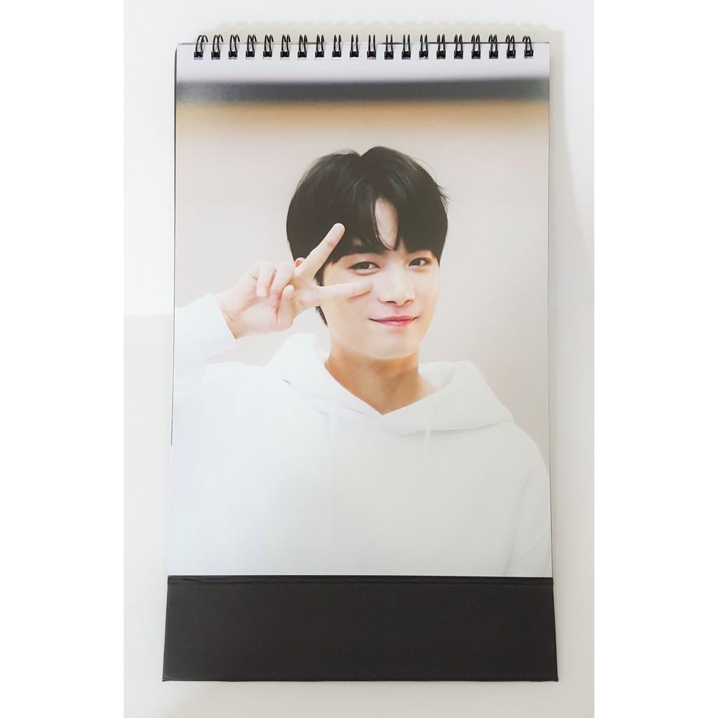 Set lịch fansite Nu'est Jonghyun