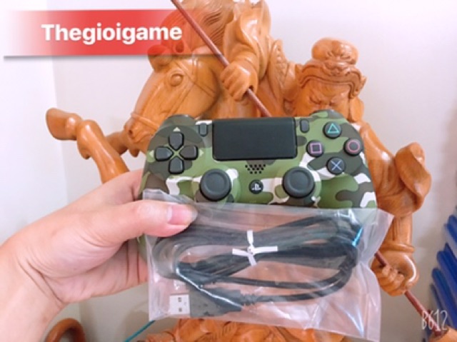 Tay Ps4 camo mã mới + dây sạc usb xịn