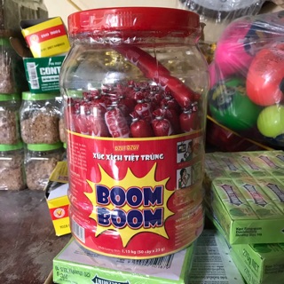 Lọ xúc xích bombom 50c
