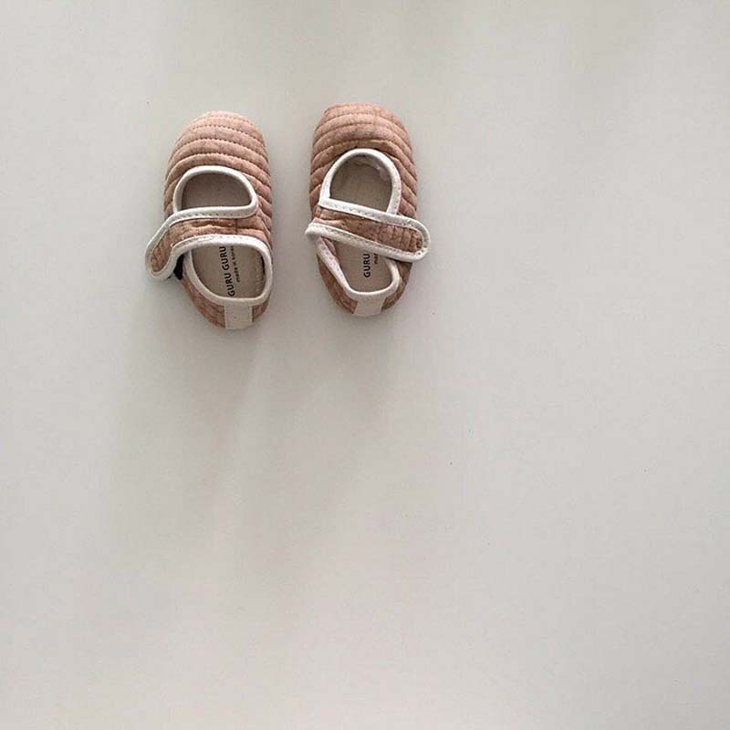 Giày vải cotton mềm mại cho bé