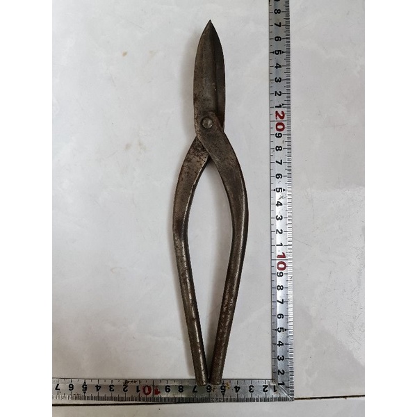 Kéo cắt sắt, tôn nhật bãi