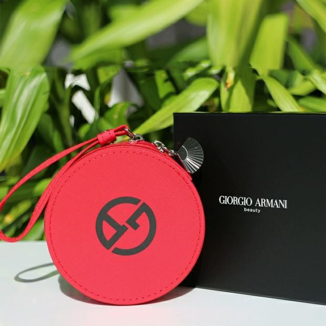 [ Gift Hãng 100% ] Pouch cầm tay nền đỏ Giorgio Armani