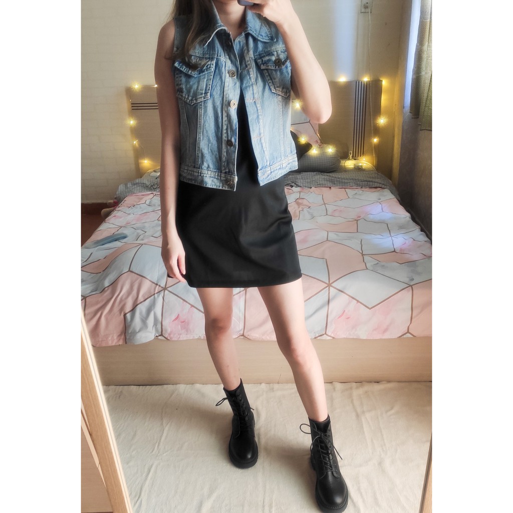 Khoác denim cộc tay