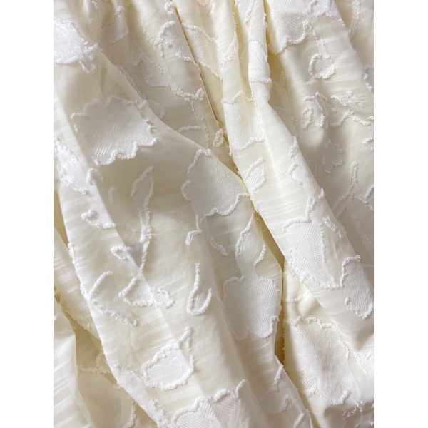 Váy babydoll cổ tròn 2 lớp chất tơ xước hoạ tiết nổi + quà tặng [Hàng QC] | BigBuy360 - bigbuy360.vn