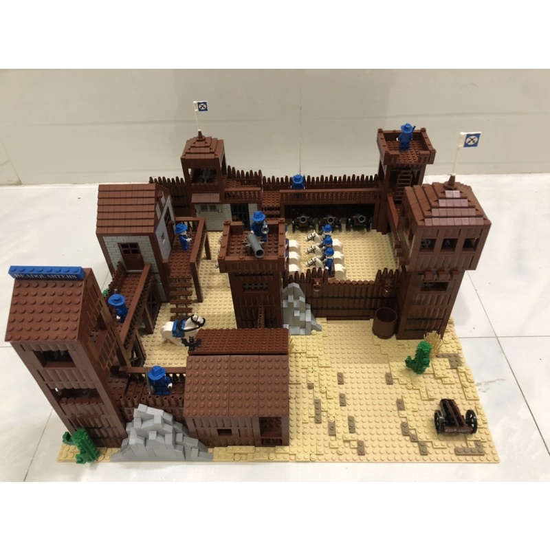 Lego sản phẩm doanh trại và quân lính cao bồi Miền Tây Hoang Dã - hàng Moc