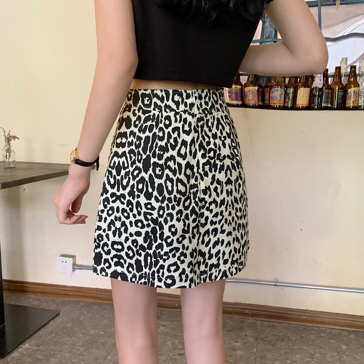 Chân Váy Ngắn Họa Tiết Da Báo Thời Trang Nữ | BigBuy360 - bigbuy360.vn