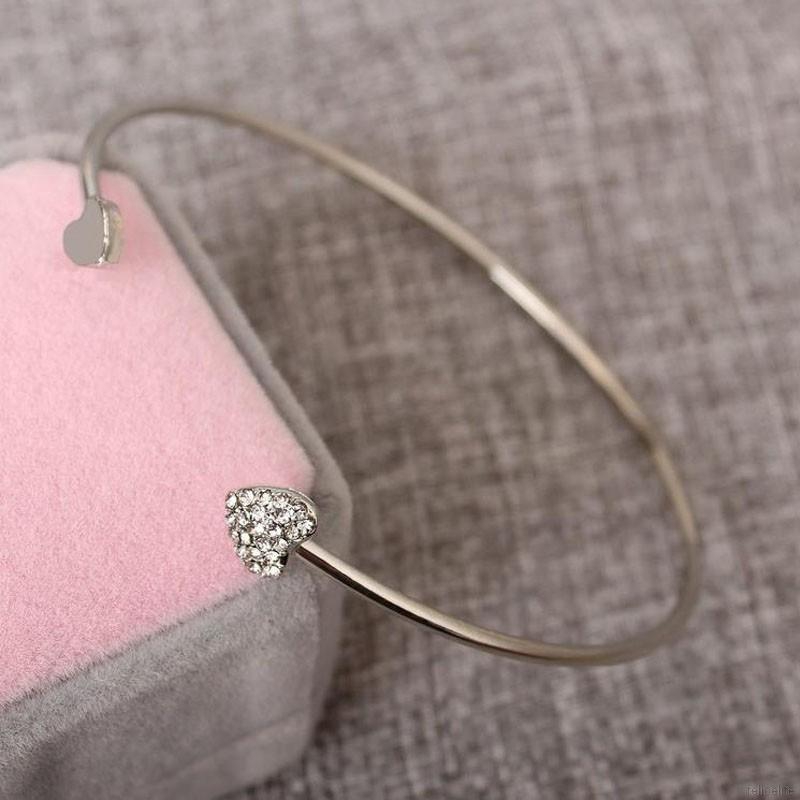 Vòng hợp kim trái tim đính đá xinh xắn