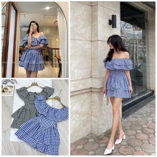 Váy kẻ xanh,kẻ đen trễ vai dáng ngắn