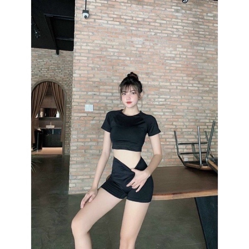 Áo croptop nữ thể thao, kiểu áo croptop tập gym chất liệu thun cotton co giãn thoáng mát