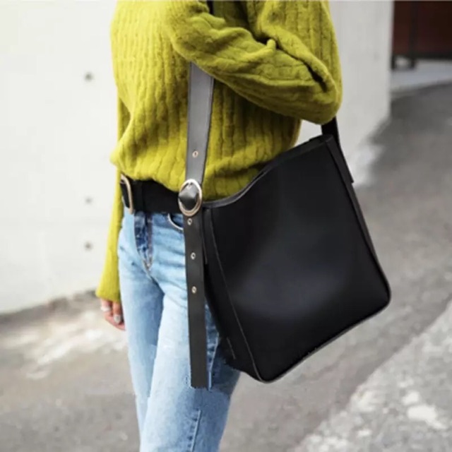 [Sẵn/ẢNH THẬT] Túi tote da đi chơi đi học. Đẹp_rẻ_chất lượng | BigBuy360 - bigbuy360.vn