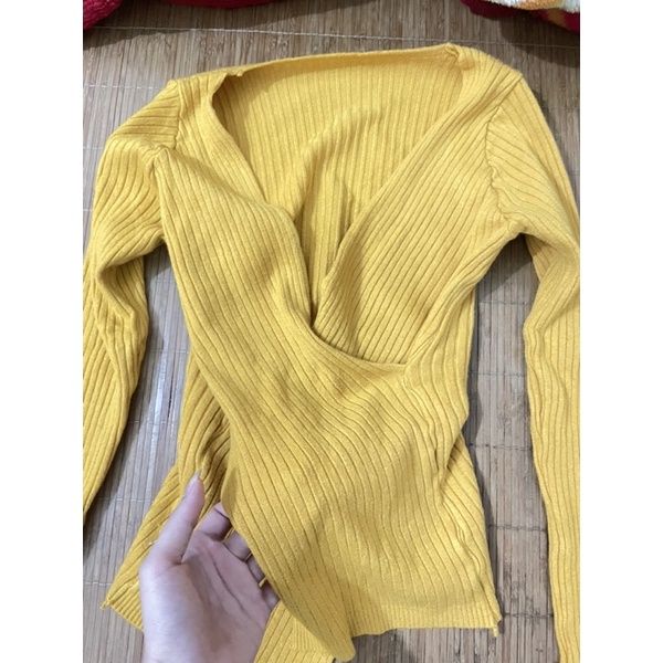 [Ảnh thật] Áo len khoét ngực chữ V hai vạt sexy | BigBuy360 - bigbuy360.vn