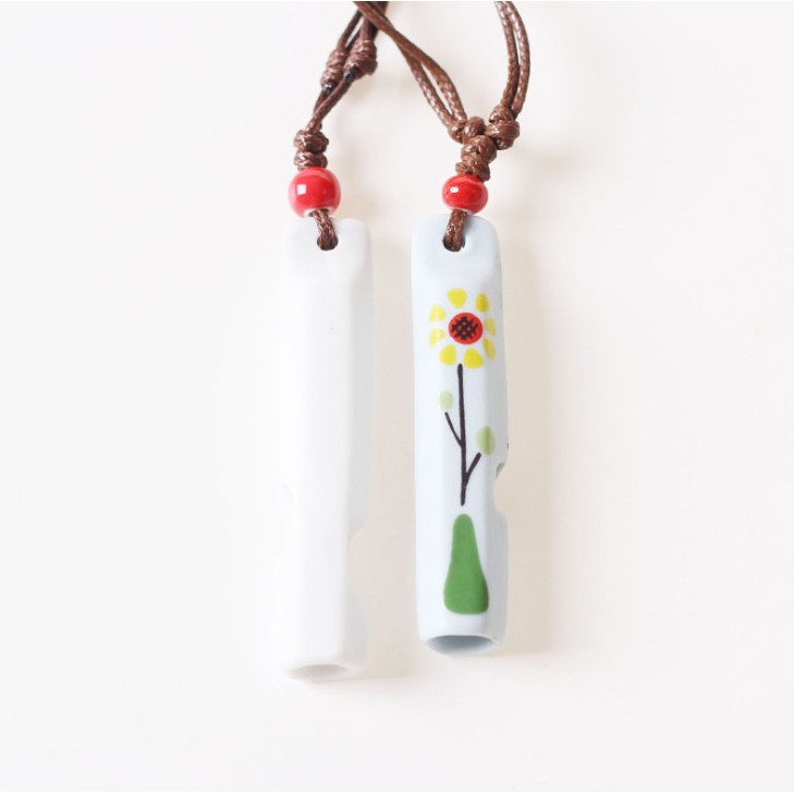 Vòng cổ gốm hình trụ vẽ hoa VGOM54