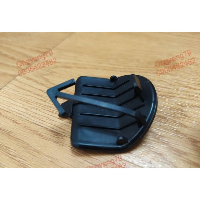 Nắp che móc kéo cản trước xe Hyundai Solati - Ms: 8651759000