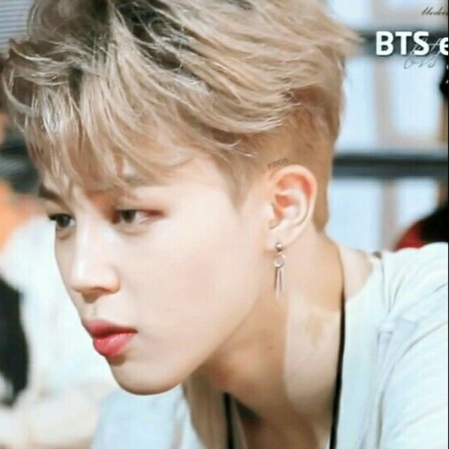Khuyên tai Jimin Idol