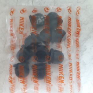 Núm vú/ núm bơm xăng đen máy cắt cỏ