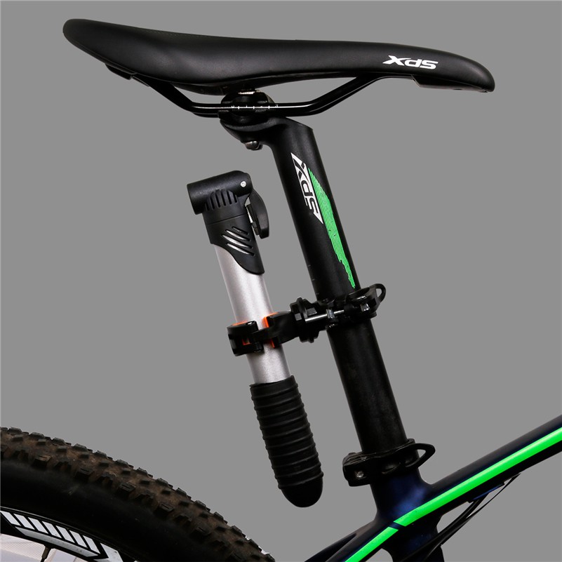 Kẹp Đèn Pin WEST BIKING Gắn Tay Cầm Xe Đạp 2 Móc Kẹp Có Thể Xoay Tiện Dụng