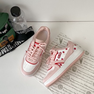 Giày nữ sneakers màu trắng phối mảng hồng dâu xinh ulzzang