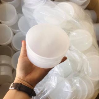 HỦ ĐỰNG KEM BODY 250G (MÀU TRẮNG)