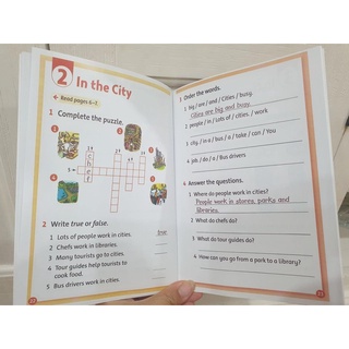 Đồ chơi - Read and discover 2- 10q