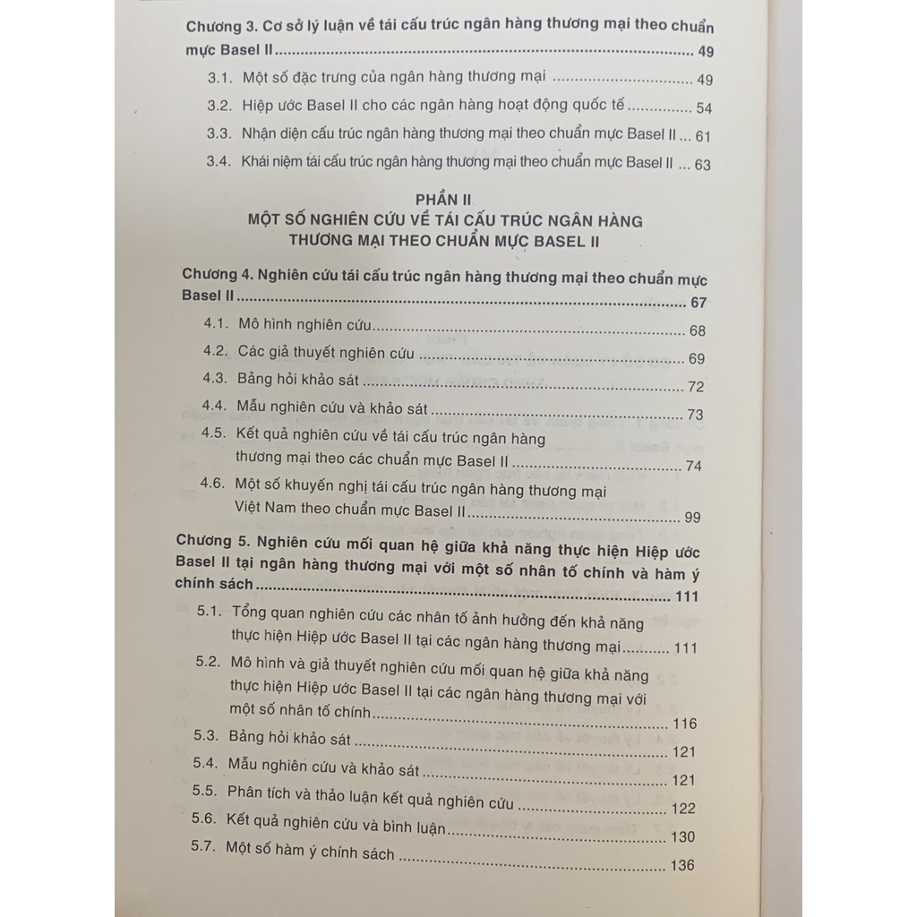 Sách - Tái Cấu Trúc Ngân Hàng Thương Mại Theo Chuẩn Mực Basel II