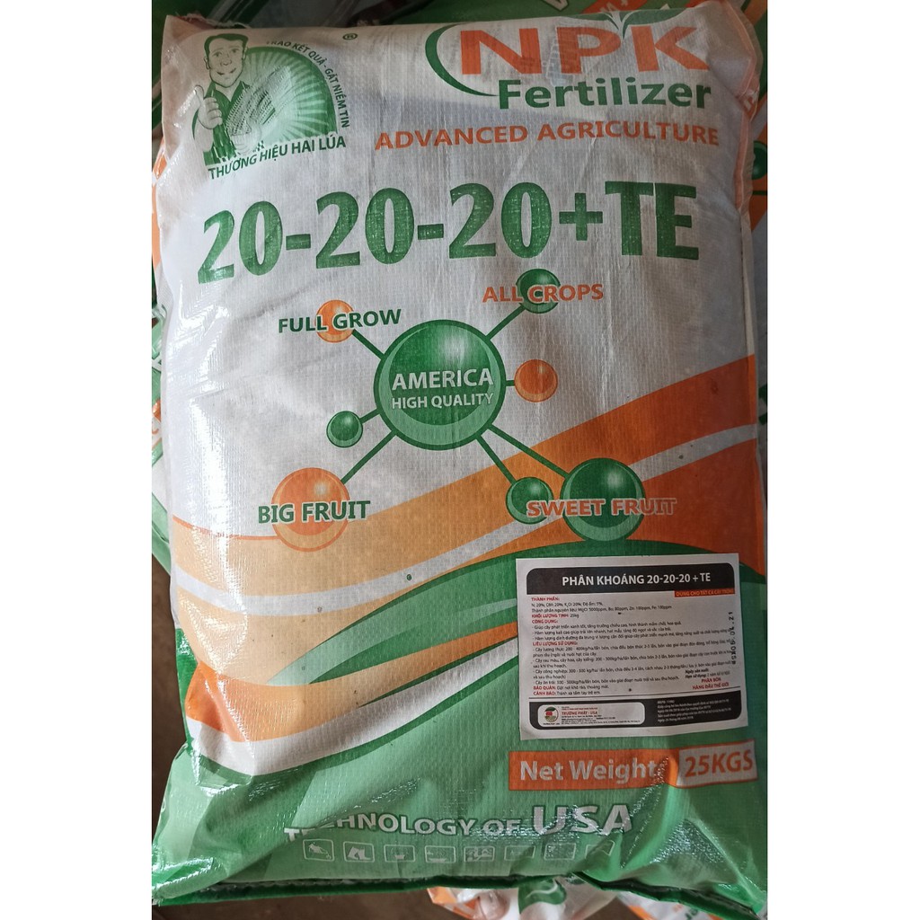 Phân bón NPK HỮU CƠ KHOÁNG 20.20.20 + TE - Túi Zip 1Kg