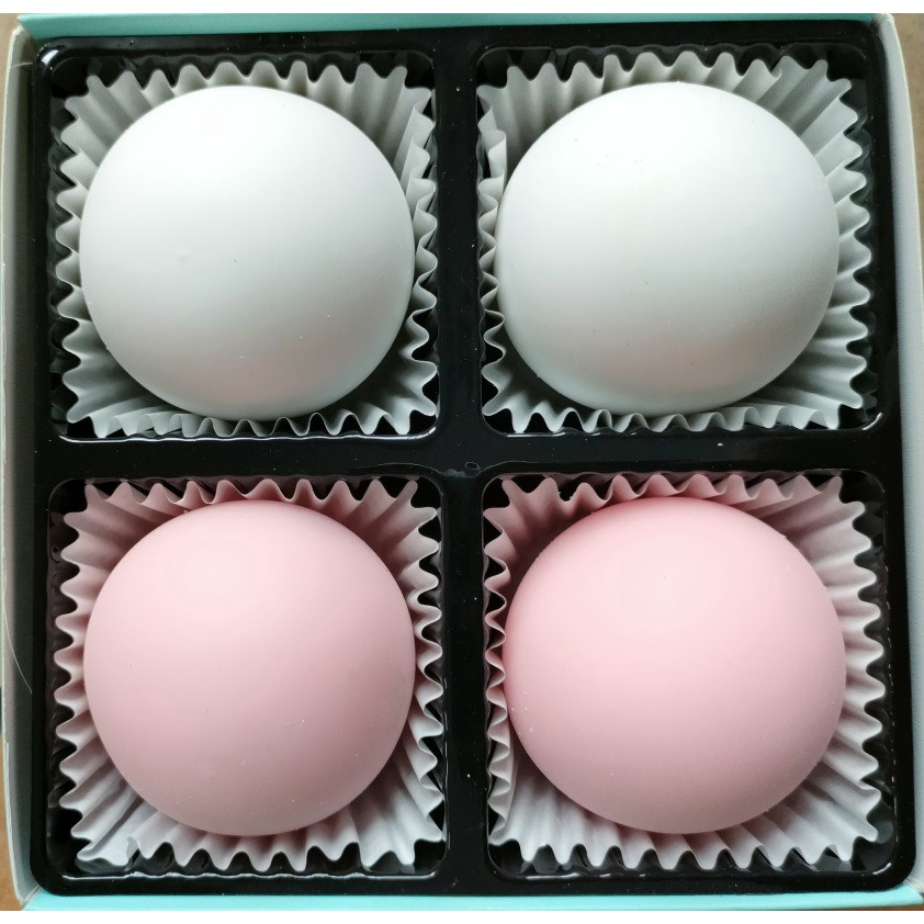 Squishy Mochi Hộp 4 bánh bao trắng hồng siêu đàn hồi mềm mịn dễ thương xả stress giải tỏa căng thẳng
